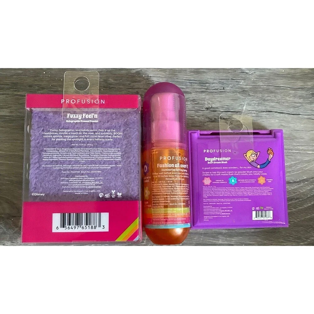 Profusion Lizzie McGuire Makeup Set Blush Powder Setting Spray 3 Piece New